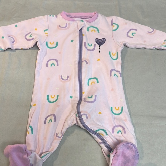 Tuffy Pink with some purple Baby Onesie/sleeper - Picture 3 of 5